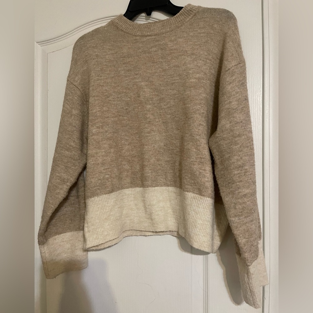 H&M sweater